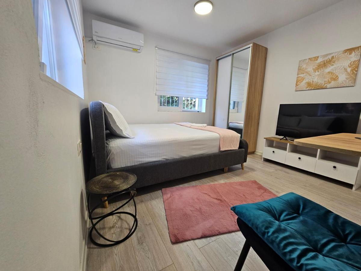 Tiny Rose Studio Tiranë Ngoại thất bức ảnh