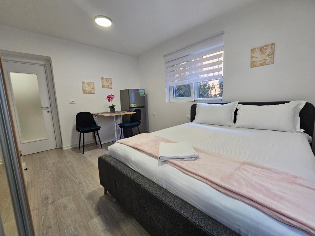 Tiny Rose Studio Tiranë Ngoại thất bức ảnh
