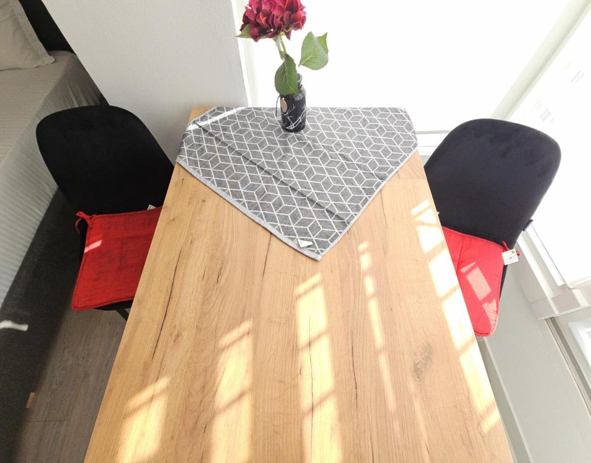 Tiny Rose Studio Tiranë Ngoại thất bức ảnh